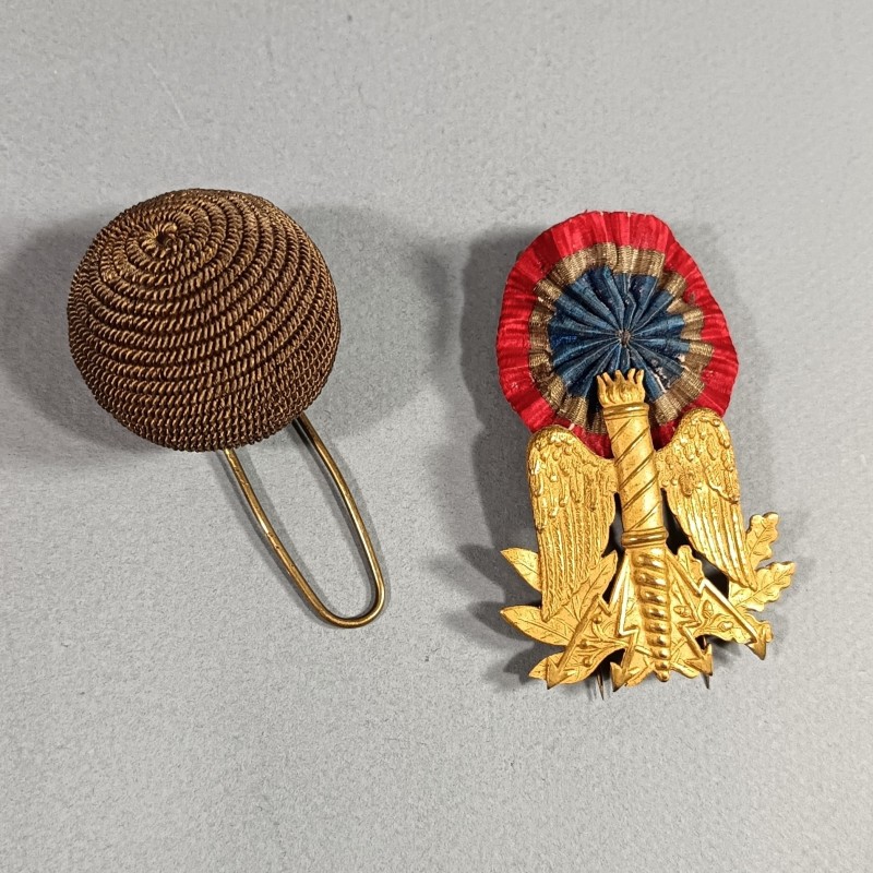 ATTRIBUT OU INSIGNE ET POMPON DE KEPI D'OFFICIERS ET ADJUDANTS MODELE 1886 OFFICIER BUREAU ET ADMINISTRATION DD'ETAT MAJOR